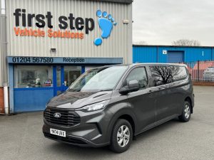 Ford Transit Custom 320 Limited LWB DCIV (74 Plate) Manual – 36 Month Deal