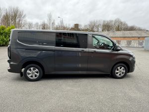 Ford Transit Custom 320 Limited LWB DCIV (74 Plate) Manual – 36 Month Deal